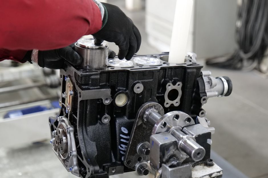 Engine overhaul cost