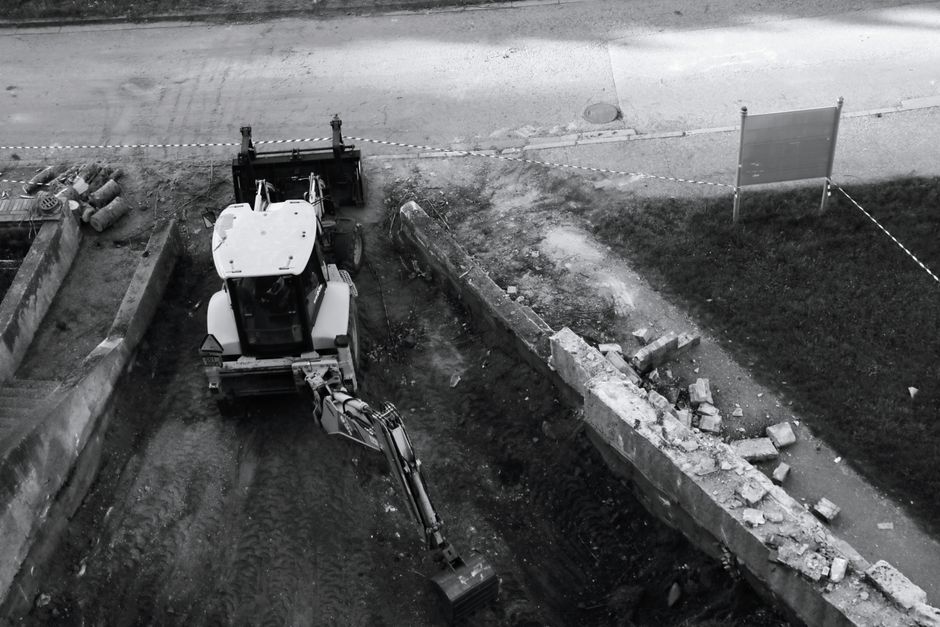 demolition contractor