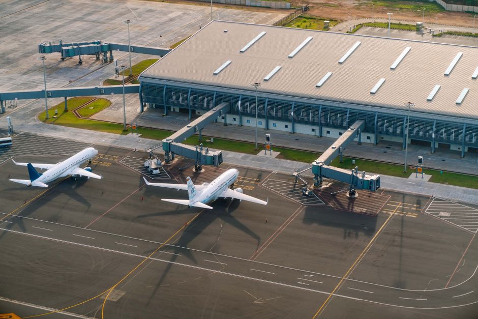 airport shuttle service