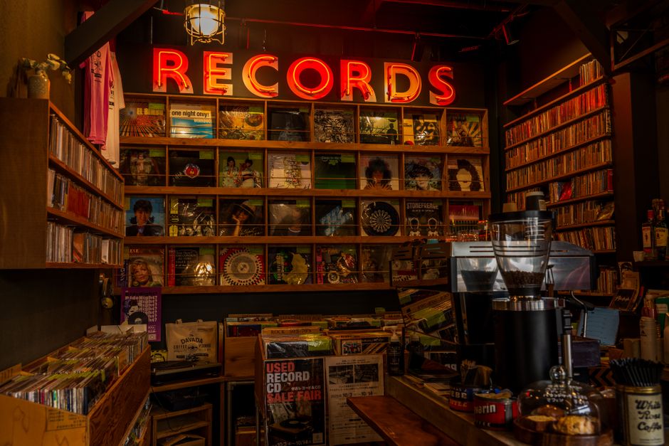 vinyl sign company
